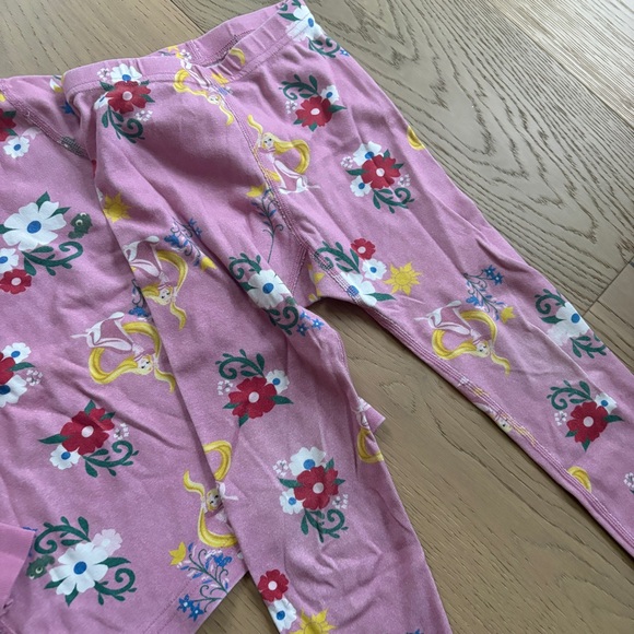 Hanna Andersson tangled pajamas size 4 - Picture 4 of 5